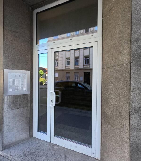 Vienna: Cozy 2-Room Apt. Exterior photo